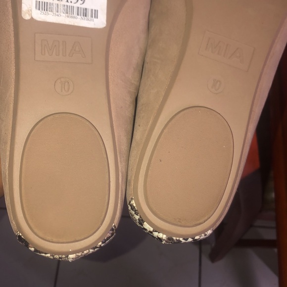 NWT mia flats square toe natural w snake print on back of the shoe sz 10 - Picture 4 of 8